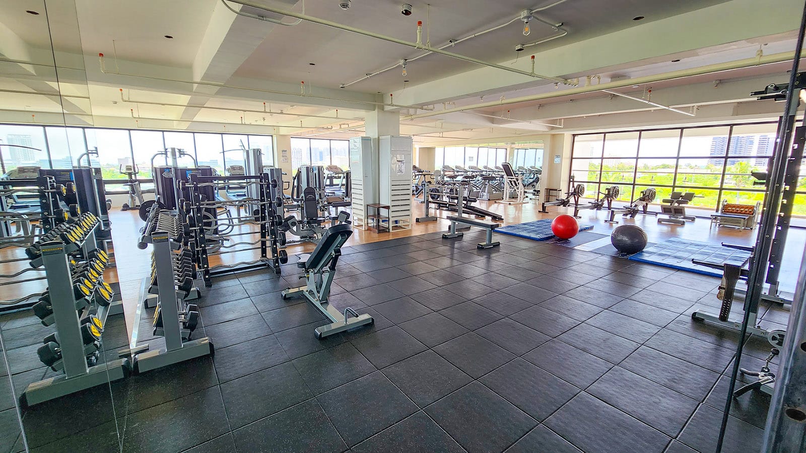 Phòng Gym trường Anh ngữ CIA