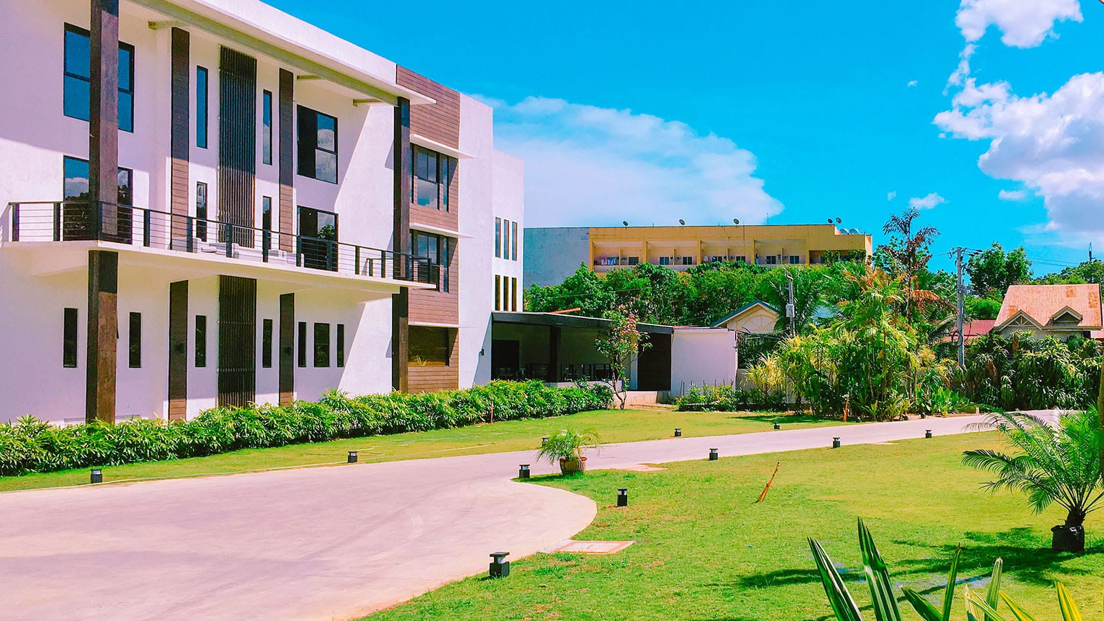 Trường Anh ngữ EV