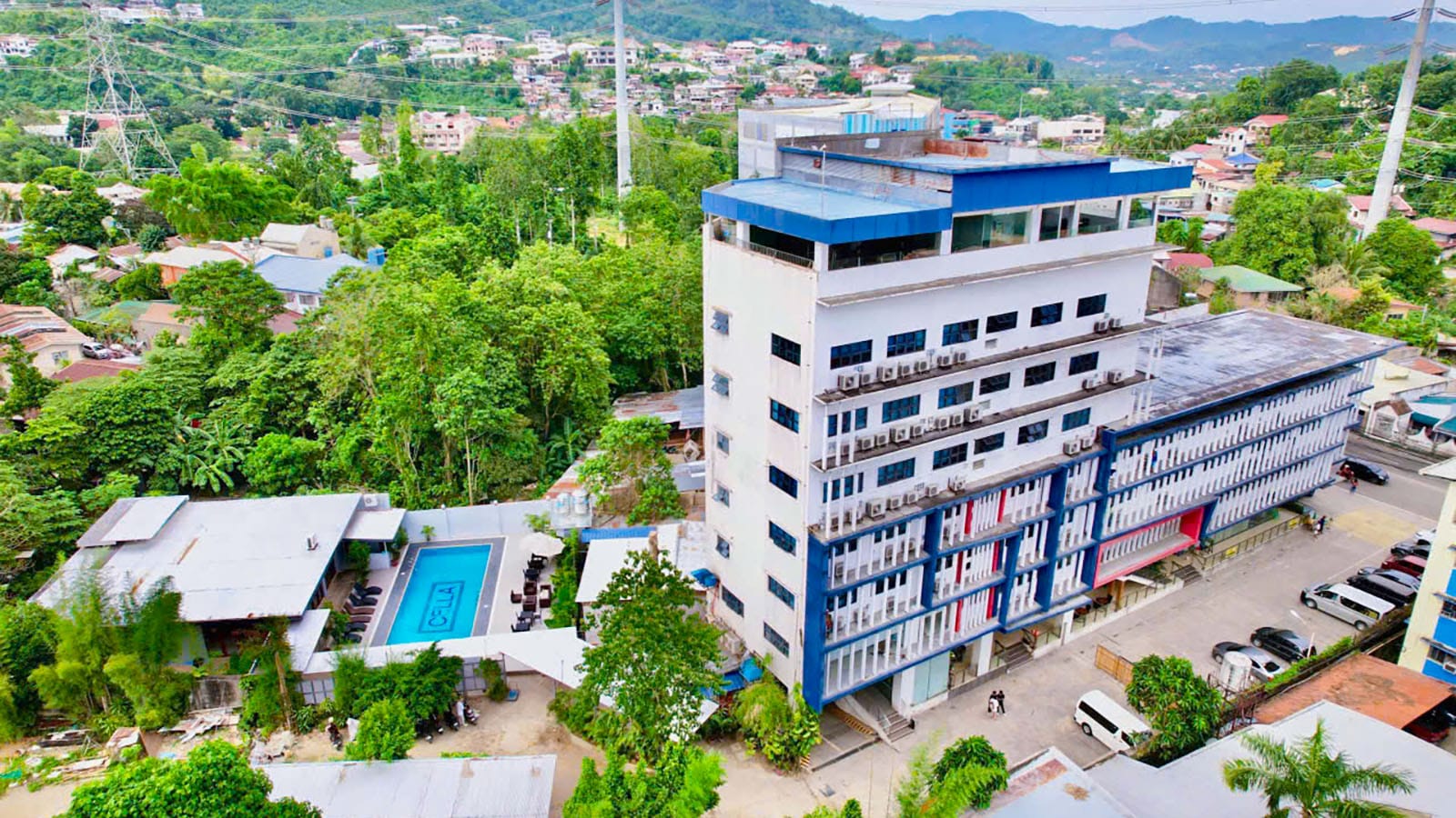 Building trường Anh ngữ CELLA