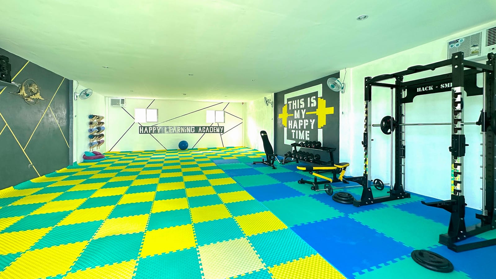 Phòng gym trường Anh ngữ HLA