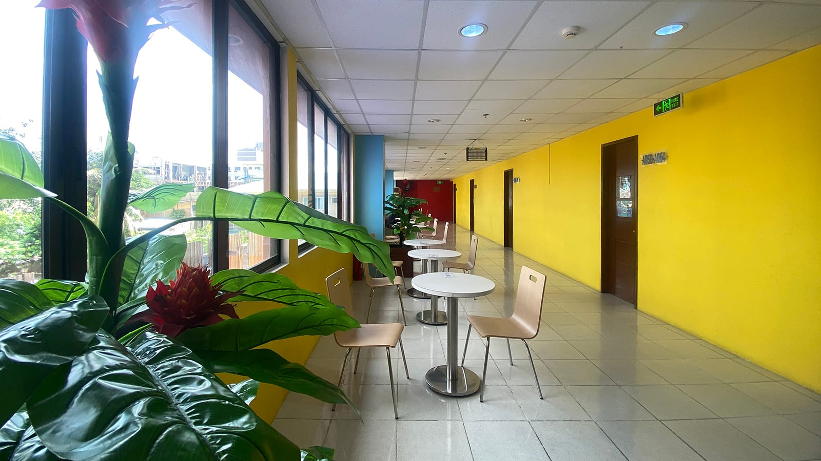 Lounge area trường Anh ngữ GLC