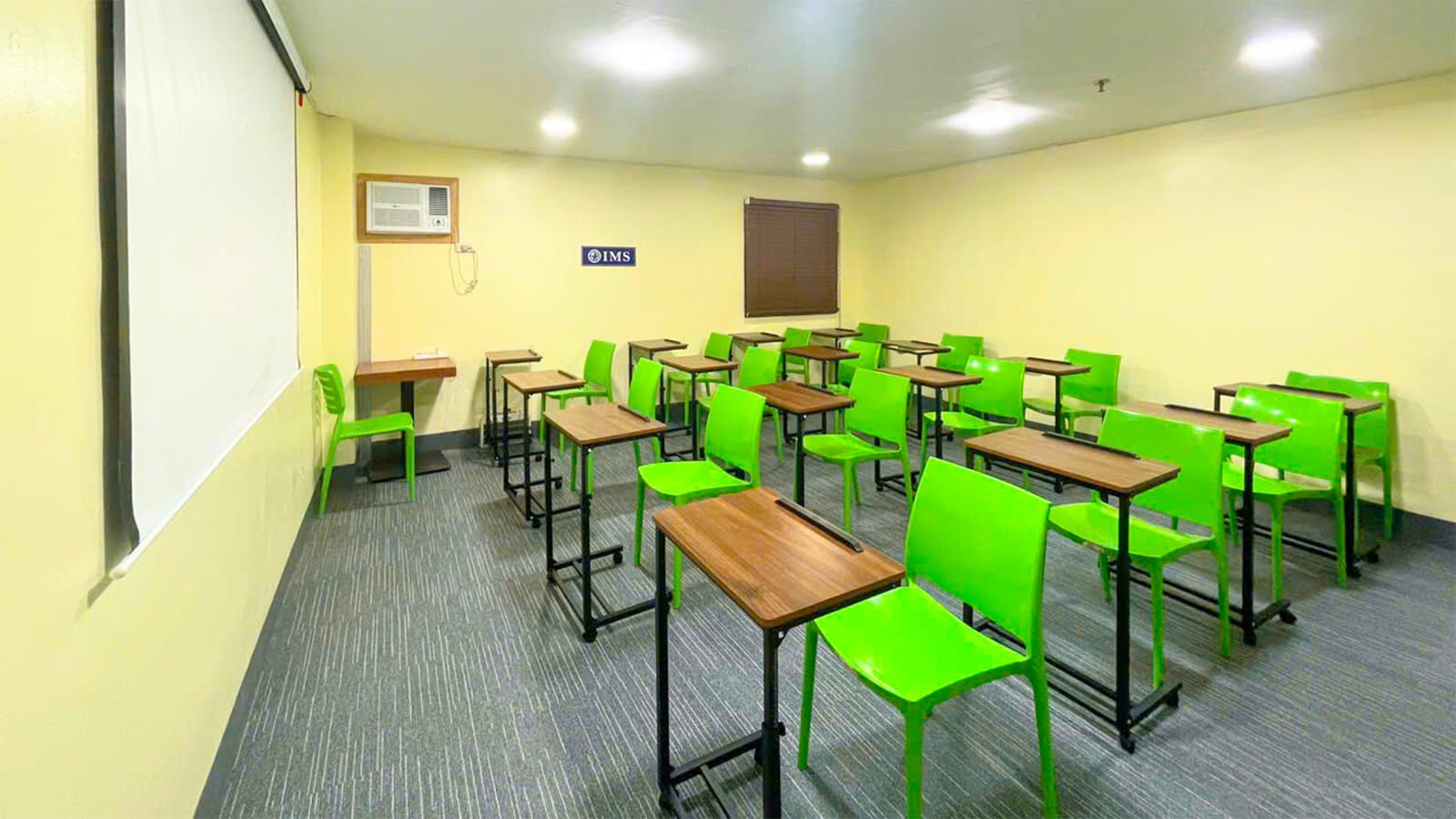 Phòng thi trường Anh Ngữ IMS