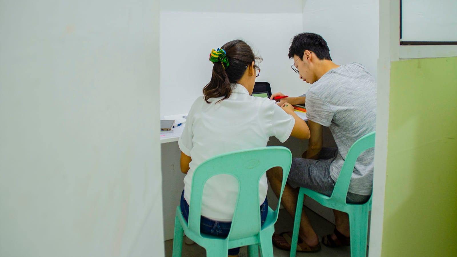 Lớp 1 kèm 1 trường Anh ngữ We (iloilo)